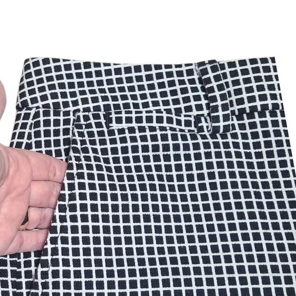 Lands' End Black and White Window -Pane Check Shorts Size 16 - Picture 3 of 9